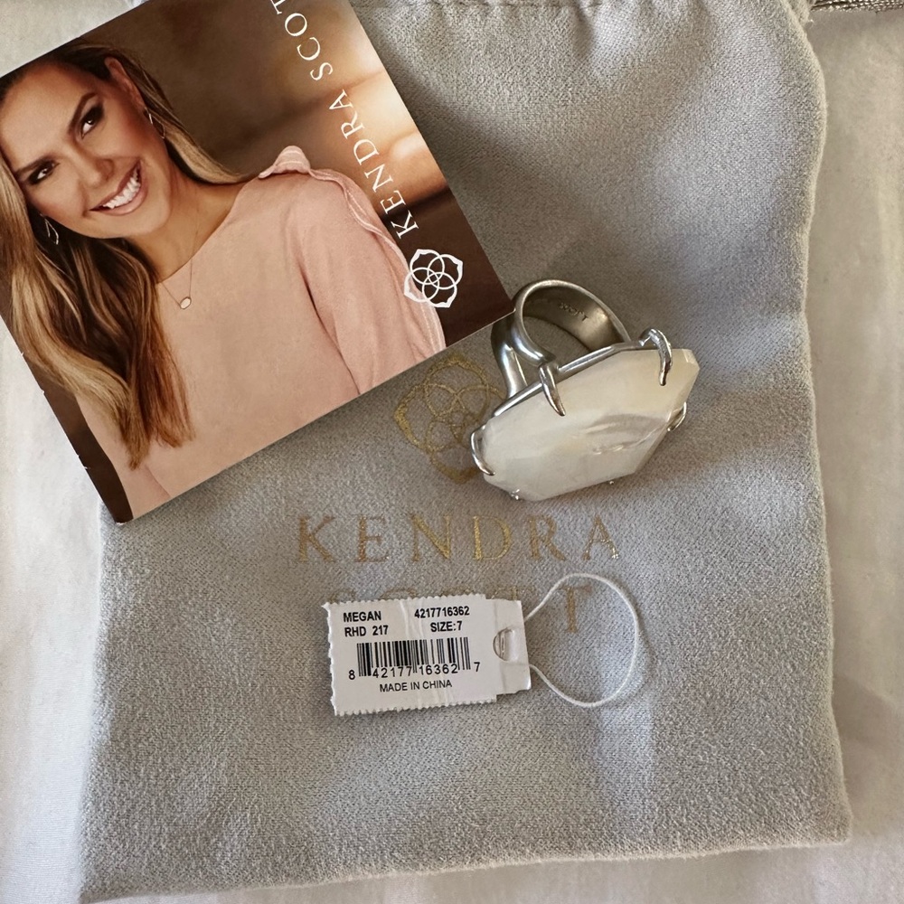 Kendra Scott White Ring with Rhodium size 7